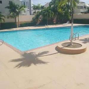 https://st-tropez-san-juan.top-hotels-puertorico.com